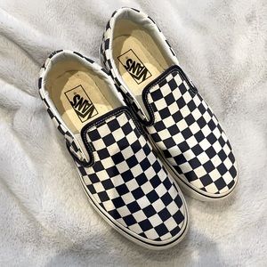 COPY - Woman Platform Van slip on size 8 navy and white